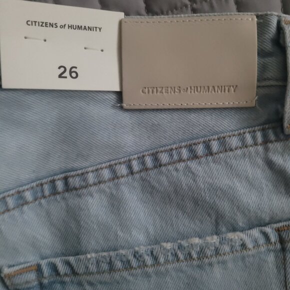 NWT CITIZEN OF HUMANITY Women's Franca Pleated Baggy Short Size 26 - Picture 4 of 5